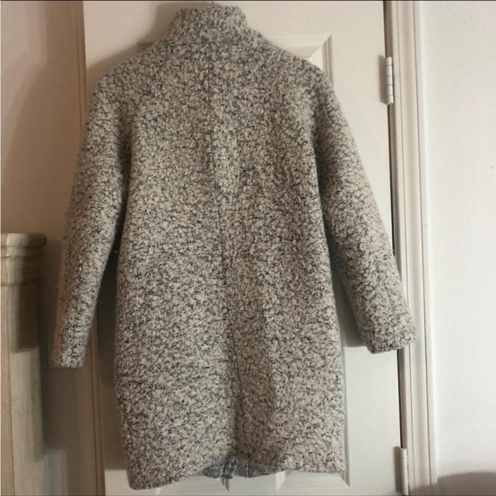 H&M fall/winter coat - Picture 6 of 8